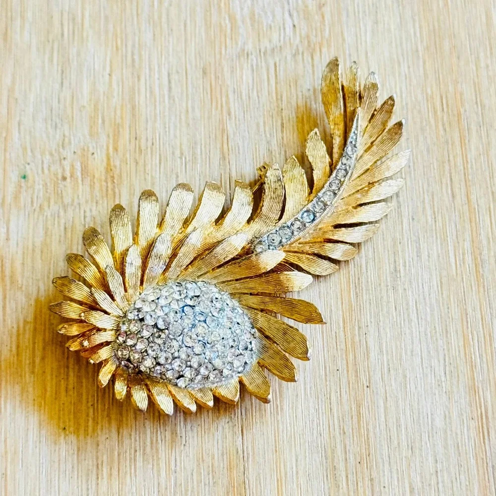 Whimsical Feather Rhinestone Brooch Pin VTG Satin Gold Pave Wave Leaf 1950s